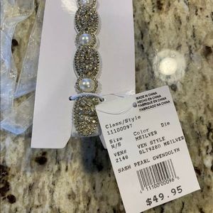 David’s bridal wedding gown belt